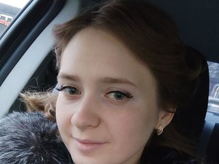 에로틱 한 영상 채팅 Djessi-DI