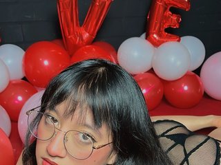 에로틱 한 영상 채팅 Dollce-
