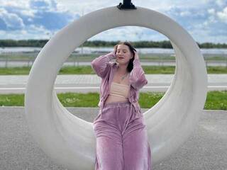 에로틱 한 영상 채팅 DollVice