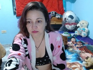 에로틱 한 영상 채팅 DominatrizFun
