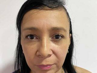 에로틱 한 영상 채팅 dothymilf