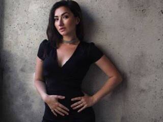 에로틱 한 영상 채팅 doux-allure