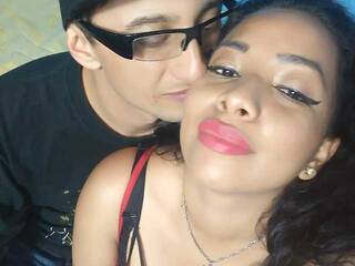 에로틱 한 영상 채팅 DreamTeachFlame