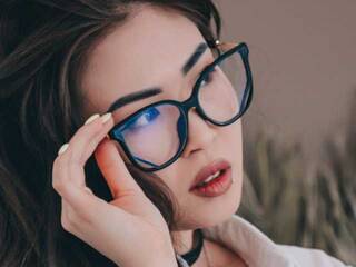 에로틱 한 영상 채팅 DulceLee