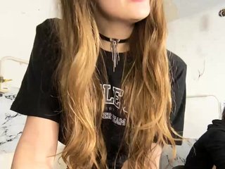 에로틱 한 영상 채팅 cutemilana_sw