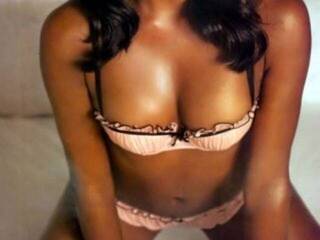 에로틱 한 영상 채팅 ebony-angel