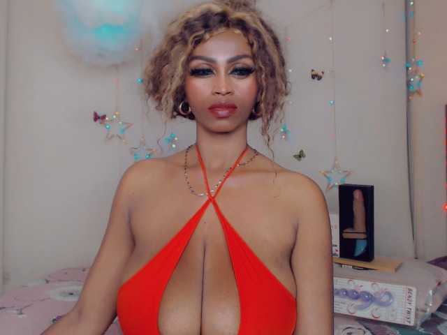 사진 EBONY-GODDESS naked me completely with the vibrations that wet my pussy ... hello my love I welcome you enjoy kiss #ebony #latina #smoke #pvt #bigboobs