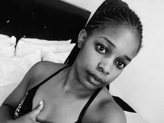 에로틱 한 영상 채팅 ebonyliz