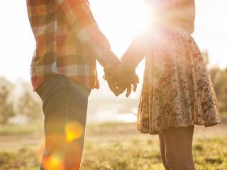 에로틱 한 영상 채팅 EDMJasminCam