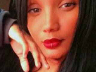 에로틱 한 영상 채팅 Electra-Fox