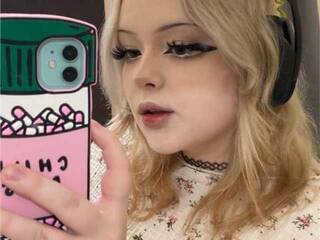 에로틱 한 영상 채팅 SleepyHeadCat