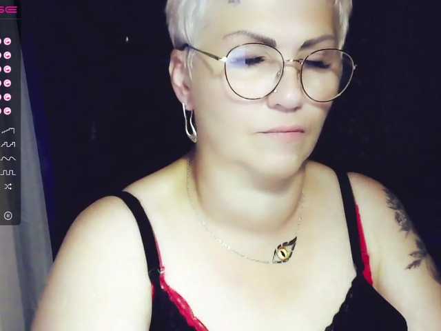 방송 스크린 샷 Elenamilfa