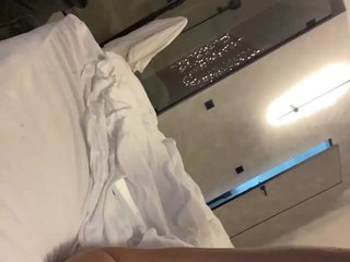 에로틱 한 영상 채팅 ElenaSativa