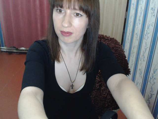 사진 ElenSquaw I know English, we can talk. Show in private chat. You are welcome