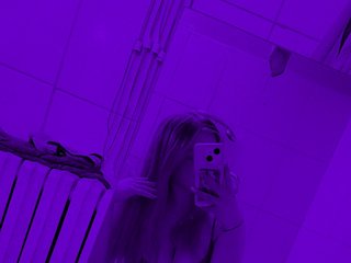 에로틱 한 영상 채팅 Eleonora