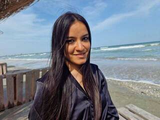 에로틱 한 영상 채팅 Eliyen