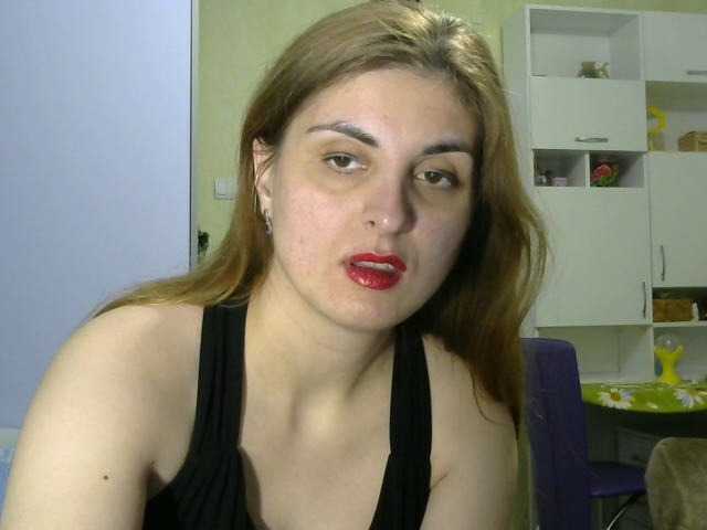 사진 EllenLaPeach Hi all. I'm new here. Opened for new. My goal is hot dance