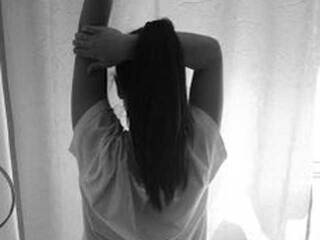 에로틱 한 영상 채팅 Ellidii