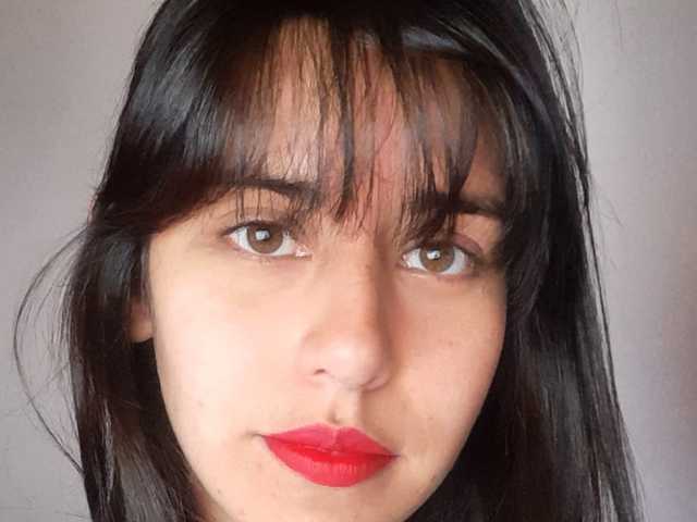 프로필 사진 Ellie-Roux