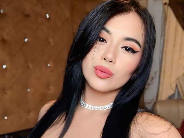 프로필 사진 EllieMartini