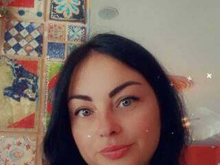 에로틱 한 영상 채팅 Ellisha-Ellis