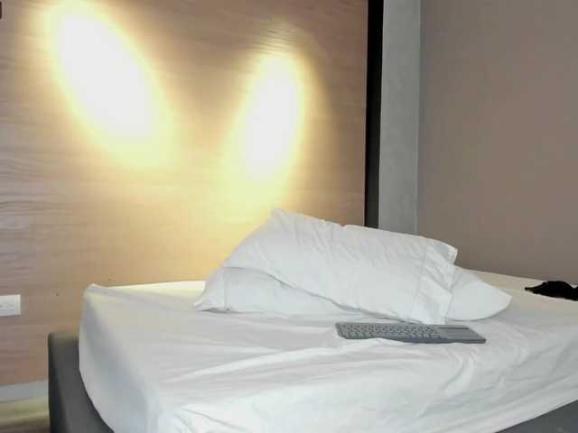 방송 스크린 샷 Ellymonroe