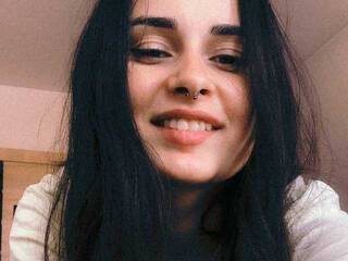 에로틱 한 영상 채팅 ElvineRosy