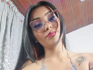에로틱 한 영상 채팅 EmaKhalifa