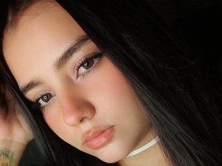 에로틱 한 영상 채팅 EmaKraus