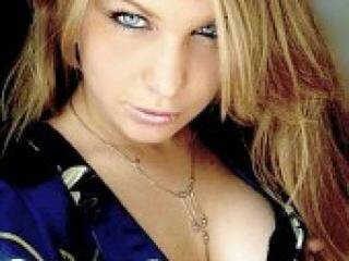 에로틱 한 영상 채팅 emellylove