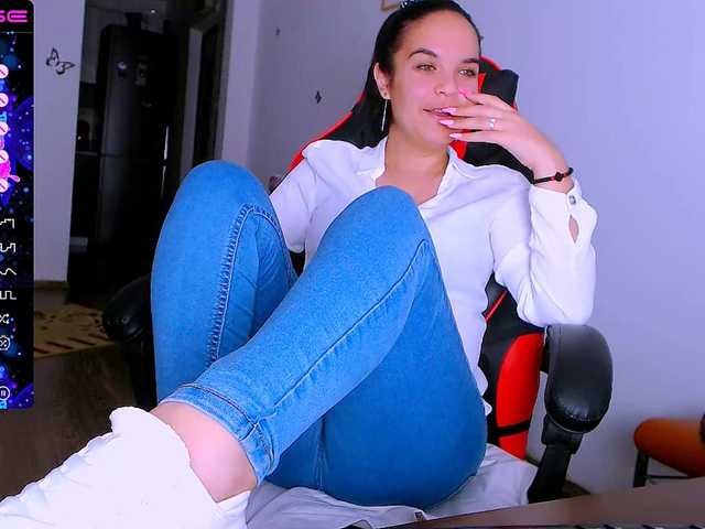 방송 스크린 샷 EmeraldElla