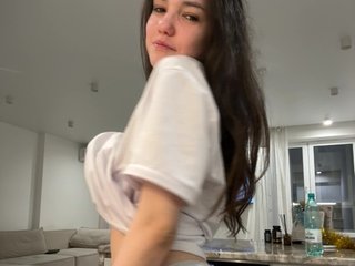 에로틱 한 영상 채팅 Emilechka