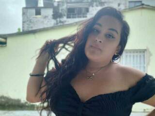 에로틱 한 영상 채팅 emiliaxmiller