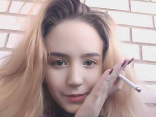 에로틱 한 영상 채팅 Emily303