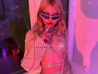 에로틱 한 영상 채팅 Emily_Blush