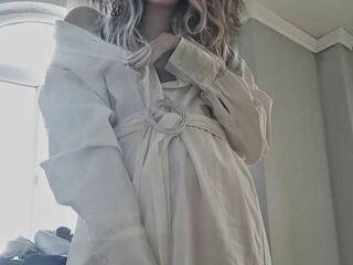 에로틱 한 영상 채팅 Emilyfoxi