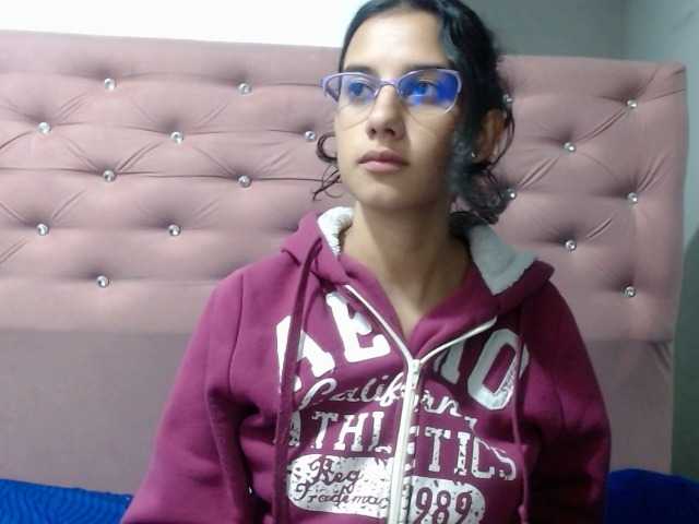 방송 스크린 샷 EmilyRaid