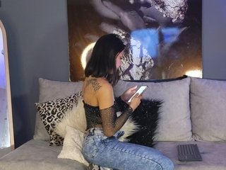 에로틱 한 영상 채팅 emilysecret