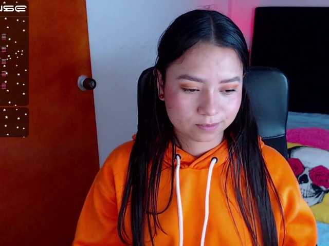 방송 스크린 샷 EmmaBJonson
