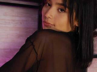 에로틱 한 영상 채팅 EmmaDuff