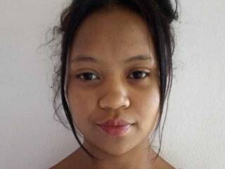 에로틱 한 영상 채팅 Emmalatueuse