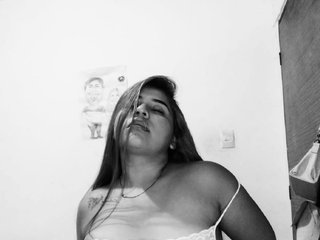 에로틱 한 영상 채팅 EmmaOrange