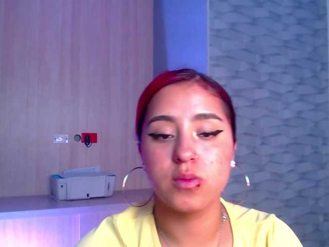 방송 스크린 샷 EmmaPalmer