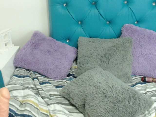 방송 스크린 샷 EmmaxSummers