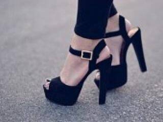 에로틱 한 영상 채팅 emmiliana