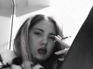 에로틱 한 영상 채팅 Eva-Zovi