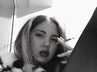 에로틱 한 영상 채팅 Eva-Zovi