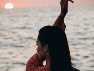 에로틱 한 영상 채팅 Alsuhig