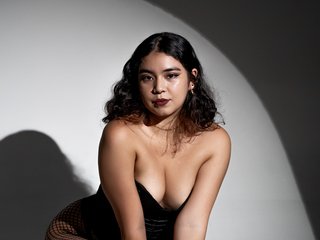 에로틱 한 영상 채팅 Evangelin1