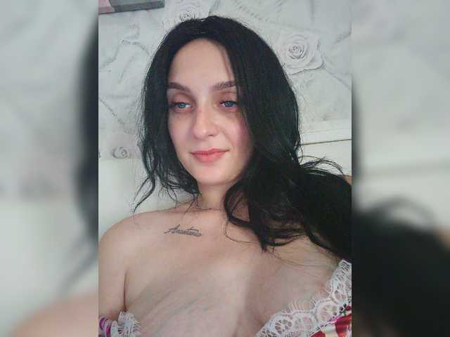 방송 스크린 샷 Evarozali